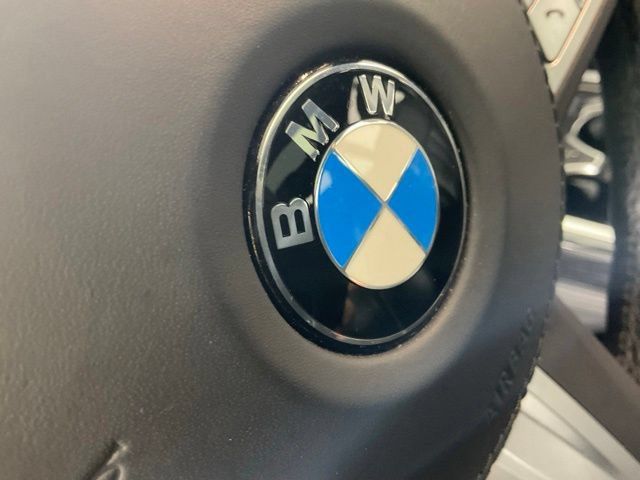Used 2022 BMW 750i xDrive w/ Executive Package AWD/4WD image 45