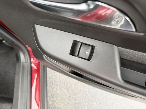 Used 2024 Buick Envista Preferred w/ Convenience I Package image 26