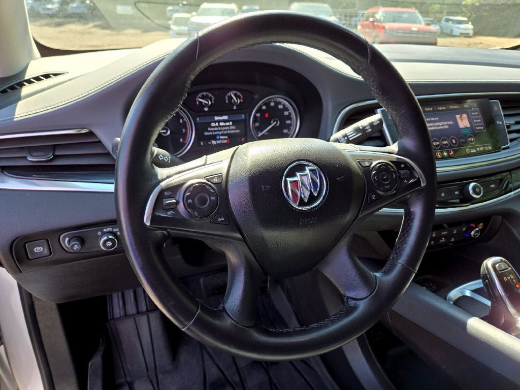 Used 2021 Buick Enclave Essence FWD image 11