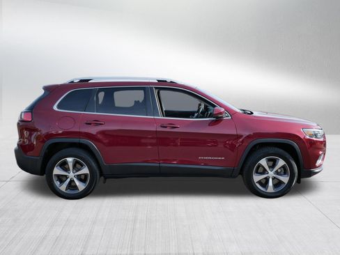 Used 2020 Jeep Cherokee Limited w/ Trailer Tow Group AWD/4WD image 8