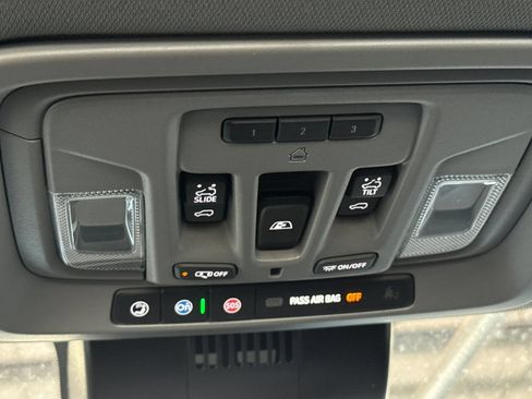 Used 2024 Chevrolet Silverado 1500 RST w/ Convenience Package II AWD/4WD image 22