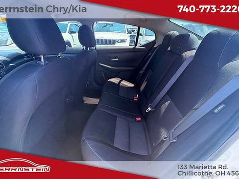 Used 2020 Nissan Sentra SV FWD image 7