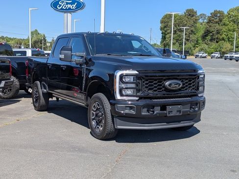 Certified 2025 Ford F250 Lariat w/ Lariat Ultimate Package AWD/4WD image 2