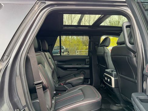 Certified 2024 Ford Expedition Limited AWD/4WD image 16