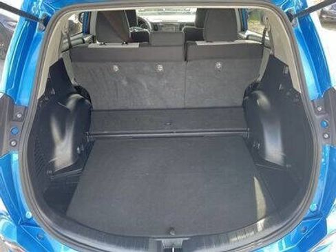 Used 2017 Toyota RAV4 LE Plus image 5