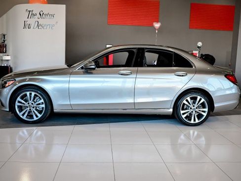 Used 2019 Mercedes-Benz C 300 4MATIC Sedan w/ Multimedia Package image 8