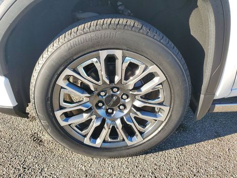 Certified 2024 GMC Sierra 1500 Denali Ultimate image 35