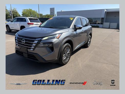Used 2024 Nissan Rogue S AWD/4WD image 1
