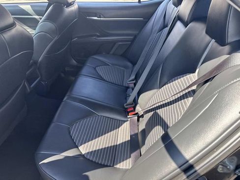 Used 2023 Toyota Camry SE FWD image 17