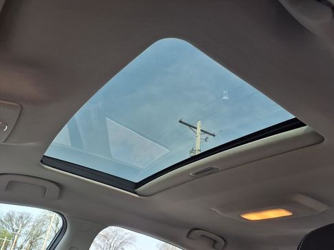 Used 2020 Nissan Sentra SV image 22