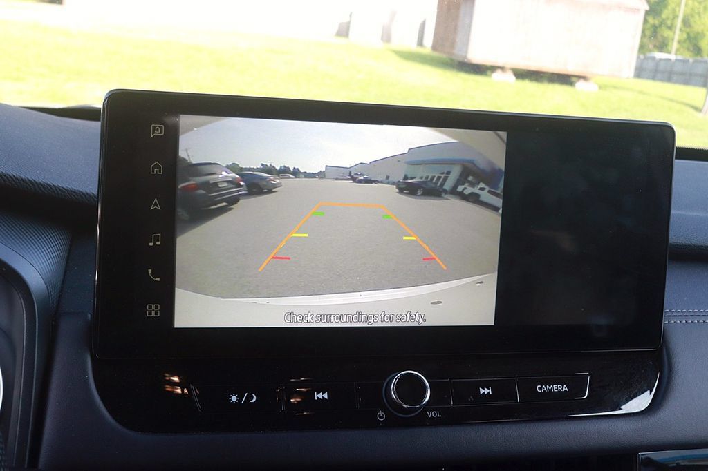 Used 2025 Mitsubishi Outlander ES AWD/4WD image 27