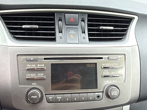 Used 2014 Nissan Sentra SR w/ SR Driver Package FWD image 13