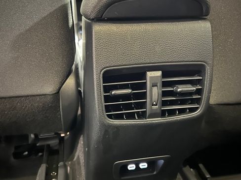Certified 2023 Toyota Corolla Cross LE FWD image 16