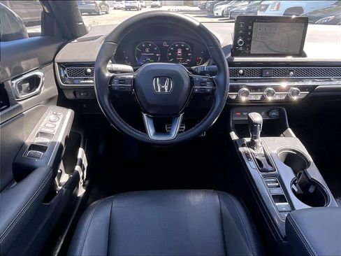 Used 2025 Honda Civic Sport Touring image 7