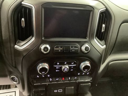 Used 2021 GMC Sierra 1500 AT4 AWD/4WD image 17