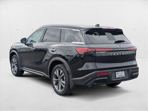 New 2025 INFINITI QX60 Luxe image 9