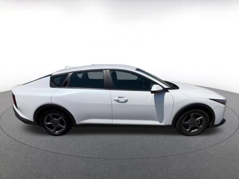 Used 2025 Kia K4 FWD image 16
