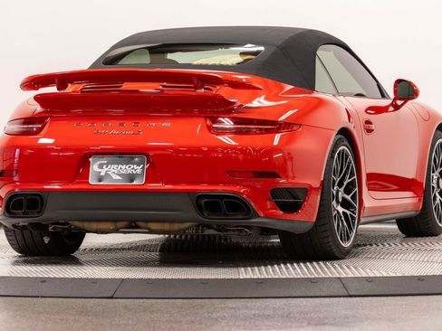 Used 2015 Porsche 911 Turbo S AWD/4WD image 25