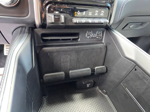 Certified 2023 RAM 1500 Limited RWD image 34
