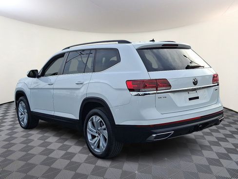 Certified 2022 Volkswagen Atlas SE w/ Panoramic Sunroof Package image 5