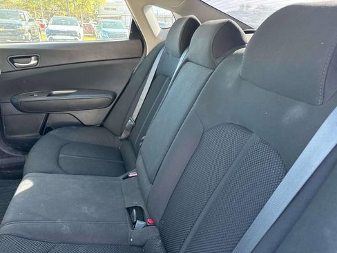 Used 2019 Kia Optima LX image 9