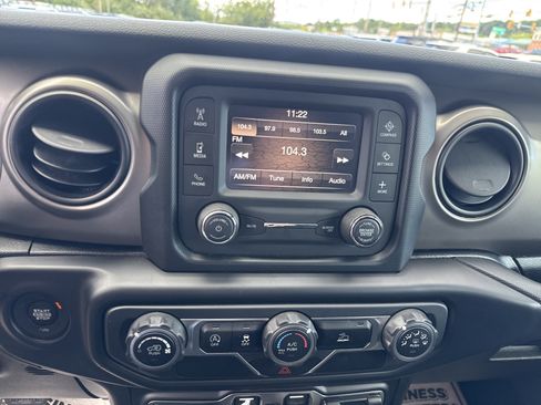 Used 2020 Jeep Gladiator Sport w/ Quick Order Package 24S AWD/4WD image 23