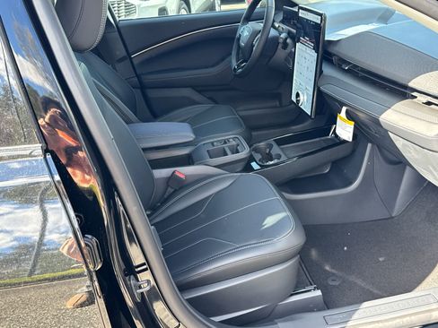 New 2026 Ford Mustang Mach-E Select w/ Comfort Package image 15