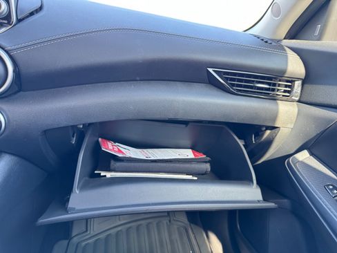 Used 2022 Nissan Sentra SV FWD image 24