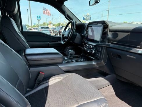 Used 2025 Ford F150 Lariat AWD/4WD image 4