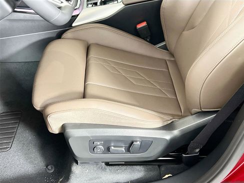 New 2026 BMW X3 xDrive30 w/ Premium Package image 18