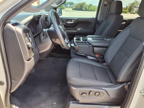 Used 2026 Chevrolet Silverado 1500 Custom w/ Turbomax Blackout Package RWD image 24
