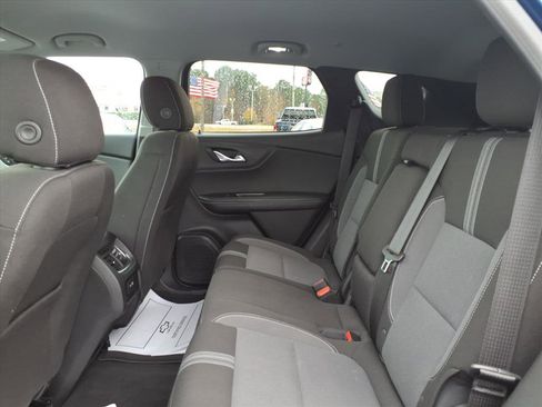 Used 2023 Chevrolet Blazer LT w/ Convenience Package image 22