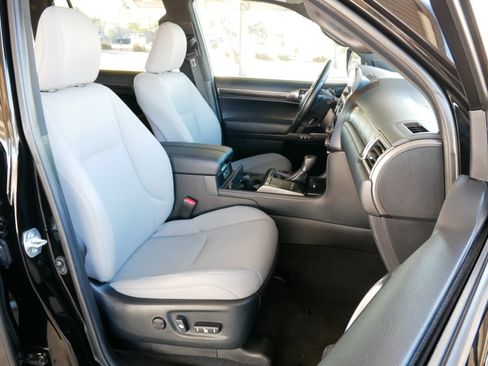 Certified 2023 Lexus GX 460 image 8