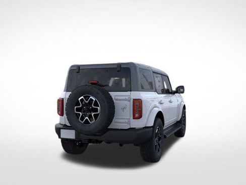 New 2025 Ford Bronco Outer Banks image 11