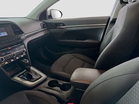 Used 2020 Hyundai Elantra SE w/ Cargo Package (C1) FWD image 19