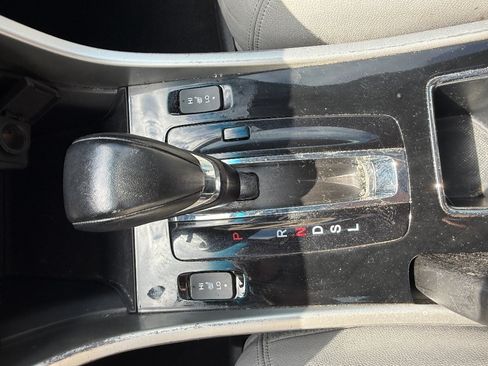 Used 2017 Honda Accord EX-L image 32