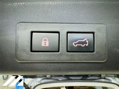 Certified 2022 Subaru Ascent Touring w/ Popular Package #2A image 29