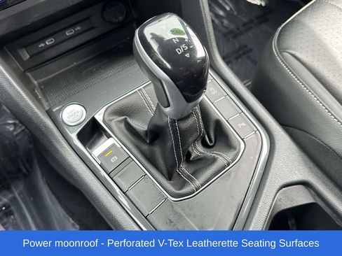 Used 2022 Volkswagen Tiguan SE R-Line FWD image 7