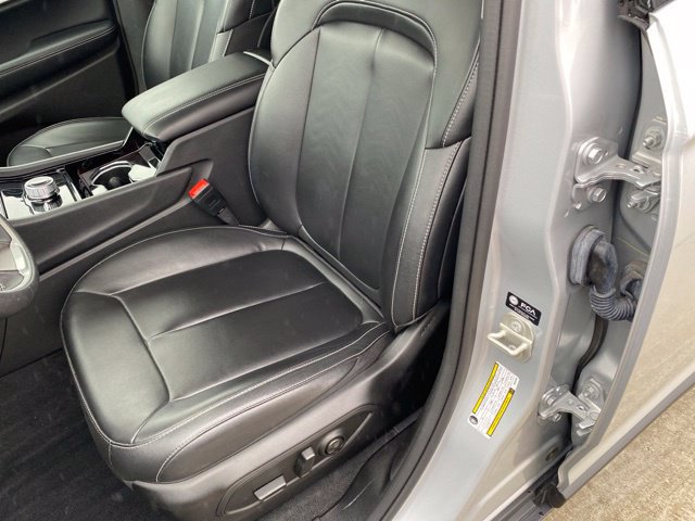 Used 2023 Jeep Grand Cherokee Limited AWD/4WD image 18