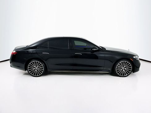 Used 2024 Mercedes-Benz S 580 4MATIC Sedan image 9