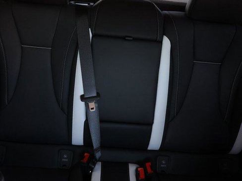 New 2025 Buick Envision Sport Touring image 12