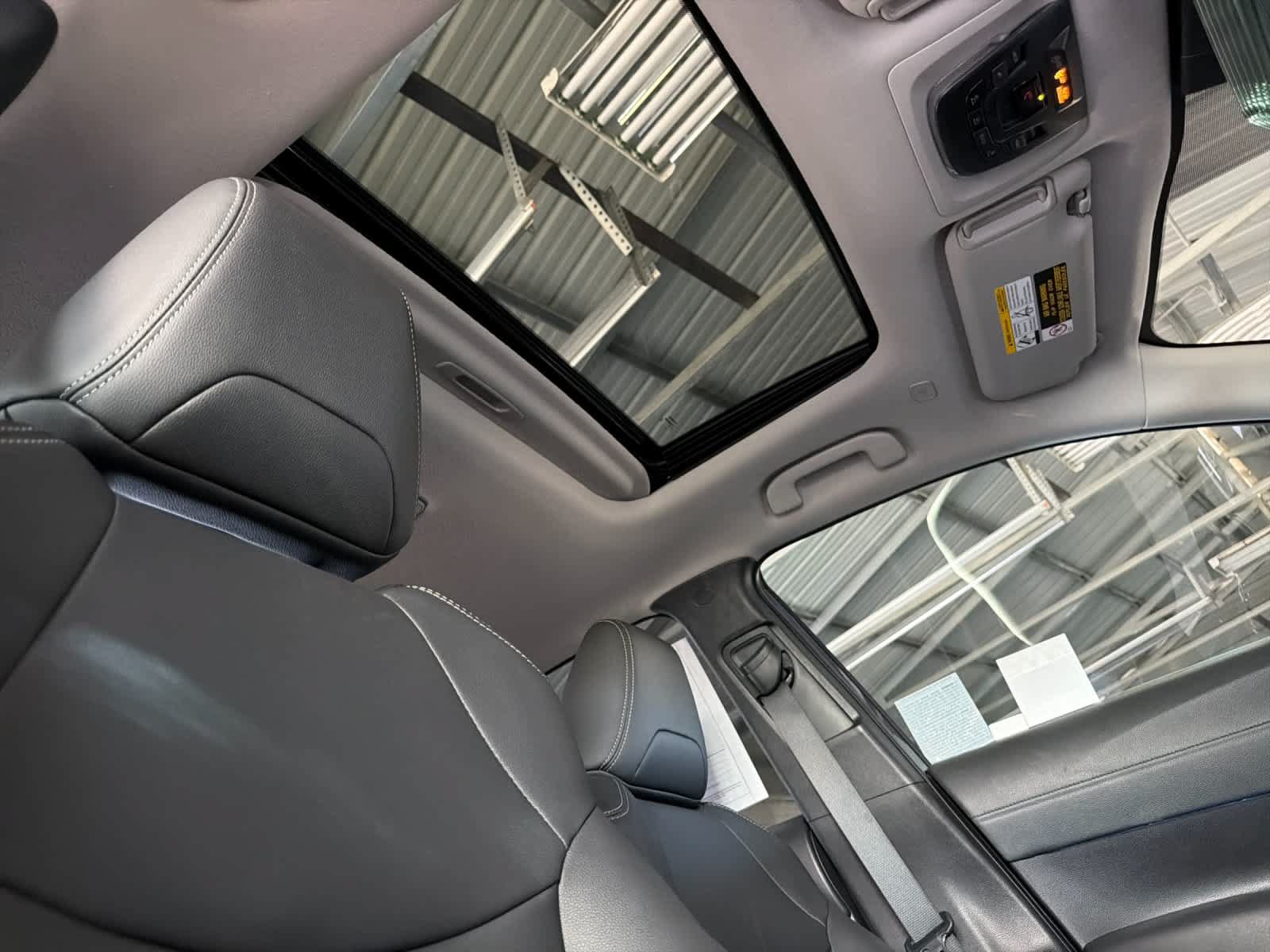 Used 2025 Toyota Corolla Cross XLE FWD image 17