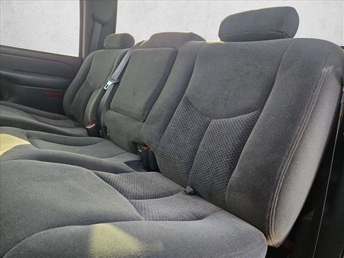 Used 2005 Chevrolet Silverado 1500 LS w/ Light Duty Power Package image 13