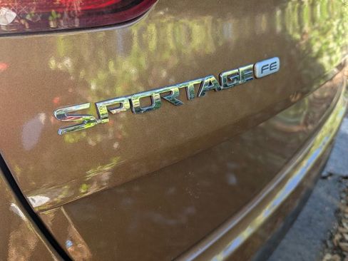 Used 2017 Kia Sportage LX FWD image 13