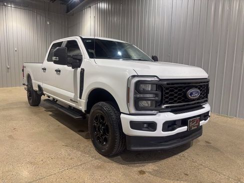 Used 2025 Ford F250 XL w/ STX Appearance Package image 7