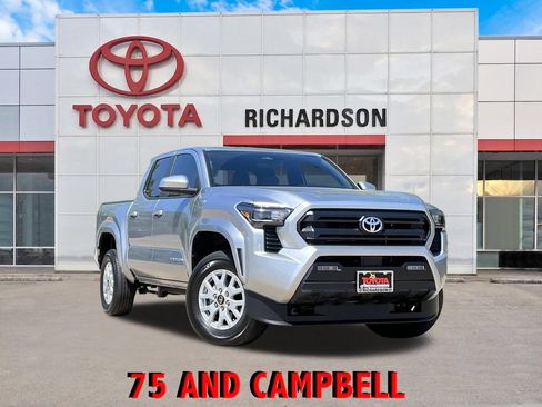 Used 2025 Toyota Tacoma SR5 AWD/4WD image 1