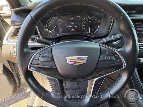 Used 2022 Cadillac XT5 Premium Luxury FWD image 21