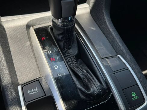 Used 2020 Honda Civic Sport image 24