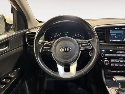 Used 2022 Kia Sportage EX w/ EX Technology Package image 13