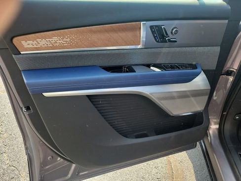 New 2026 Cadillac Vistiq Premium Luxury w/ LPO, Floor Liner Package image 19